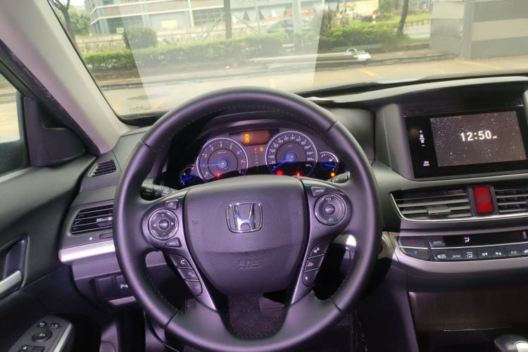 Used Honda Crosstour 2016 2.4L Luxury Edition Steering Wheel