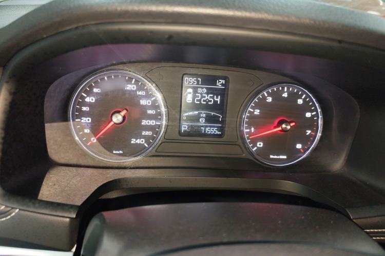 Used Roewe i6 2018 20T Automatic Internet Smart Edition