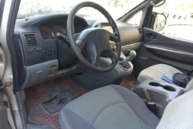 Used FORTHING Lingzhi 2013 M5 Q3 2.0L 7-seat Long-Wheelbase Comfort Model