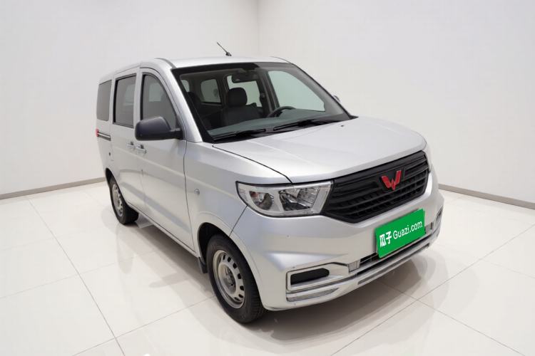 Used Wuling Hongguang V 2021 1.5L Jingqu Version LAR Exterior 2