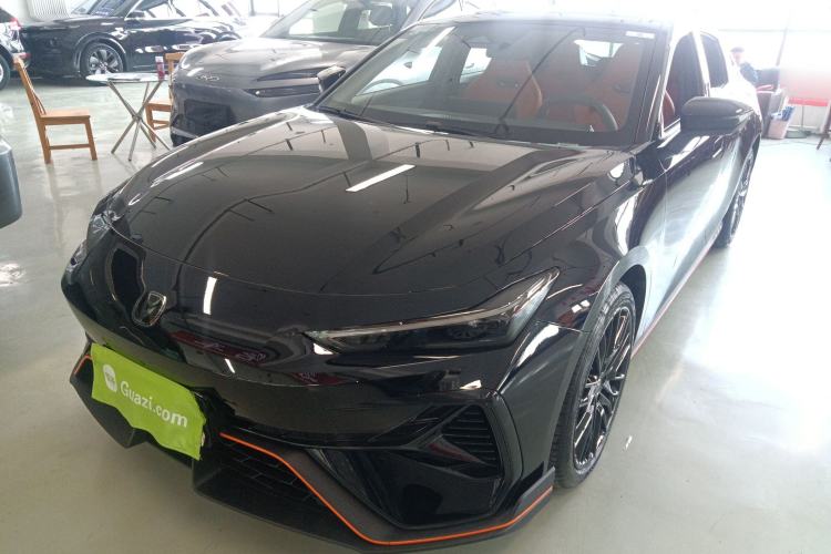 Used CHANGAN UNI-V 2025 Model Third-Generation 2.0T Dynamic Edition