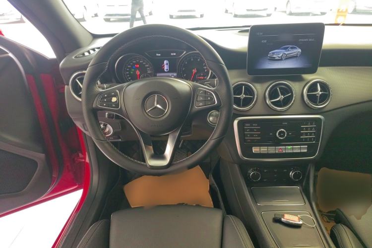 Used Mercedes-Benz CLA 2018 CLA 200 Style Edition Steering Wheel