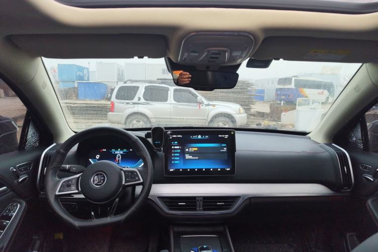 Used BYD Tang New Energy 2018 DM 2.0T All-Wheel Drive Smart Connectivity Luxury Model 7 Seats China V Emission Standard