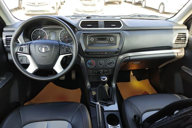 Used Great Wall Wingle 5 2023 "Dry Meal" Version 1.5T Gasoline Two-Wheel-Drive Advanced Large Double