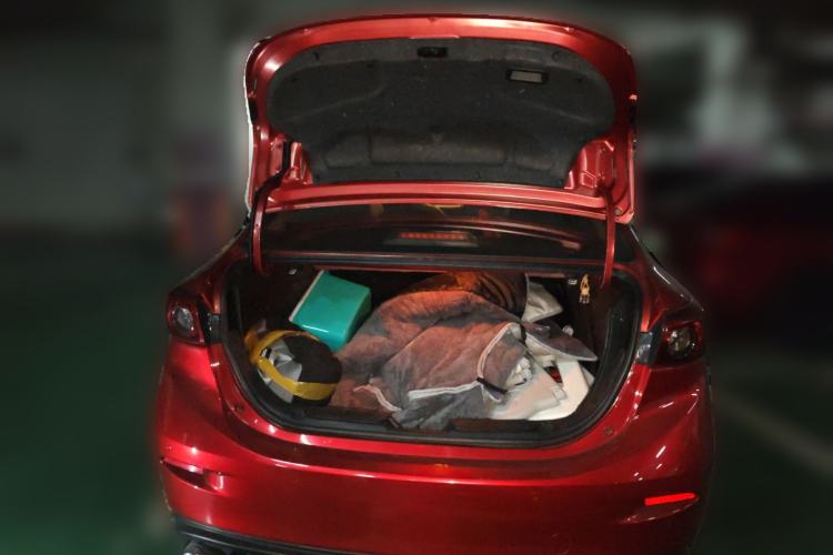 Used Mazda 3 Axela 2017 Sedan 1.5L Automatic Luxury Model Emission Standard China V