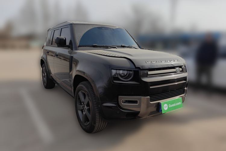 Used Land Rover Defender 2025 110 3.0T P400 – Dynamic HSE