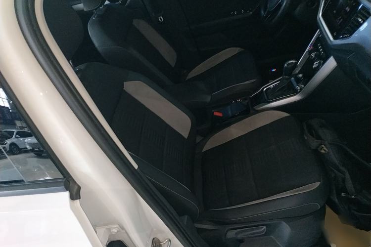 Used Volkswagen T-ROC 2022 280TSI DSG Two-Wheel Drive Elite PLUS