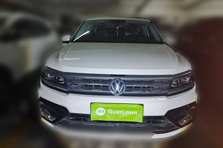 Used Volkswagen Tiguan L 2019 330TSI Automatic Two-Wheel Drive R-Line Flagship Model China VI Standard
