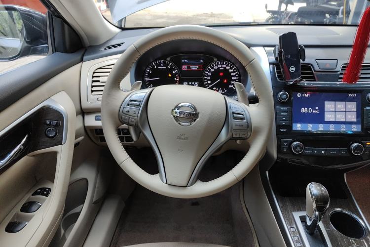 Used Nissan Teana 2014 Duke 2.5L XV Deluxe Edition