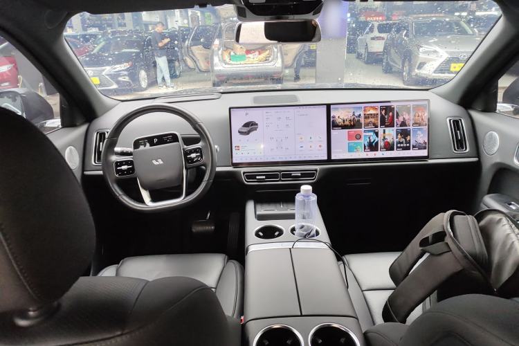 Used Li Auto L8 2024 Pro Model
