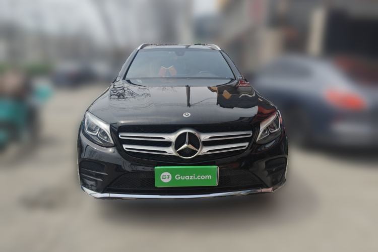 Used Mercedes-Benz GLC 2018 GLC 260 4MATIC Luxury Model
