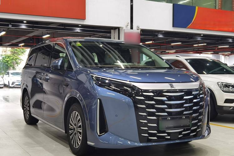 Used BYD Xia 2025 DM-i 1.5T 180km Beyond Edition
