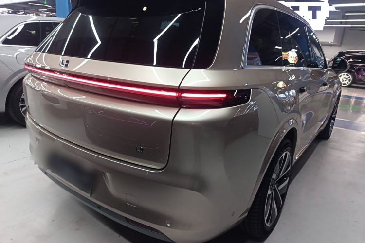 Used Li Auto L8 2023 Pro Model
