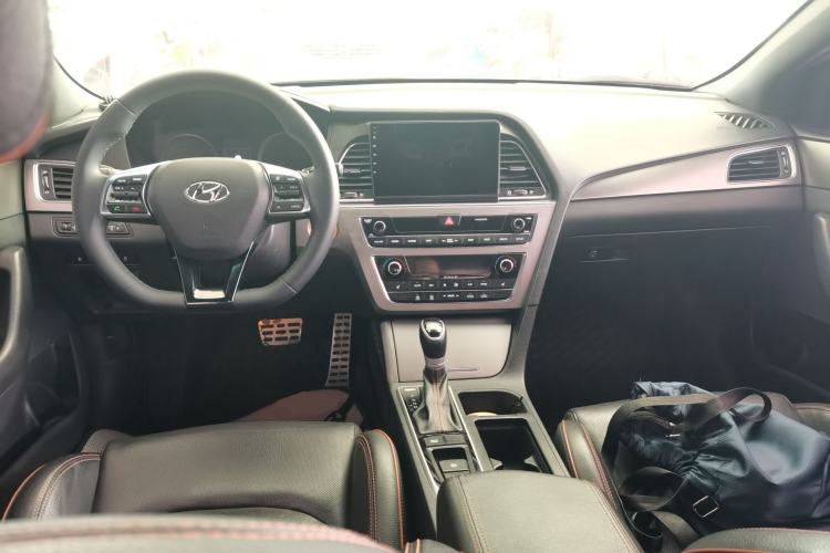 Used Hyundai Sonata 2015 1.6T GLX Advanced Model