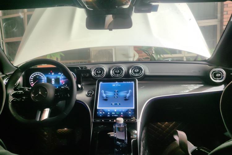 Used Mercedes-Benz C-Class 2023 Restyled C 260 L Sport Edition Center Console