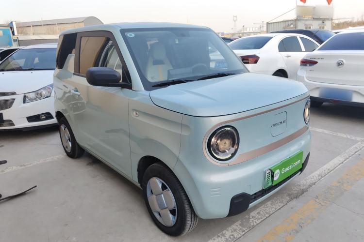 Used Geely Galaxy Panda 2023 Panda Mini 200km Endurance Bear
