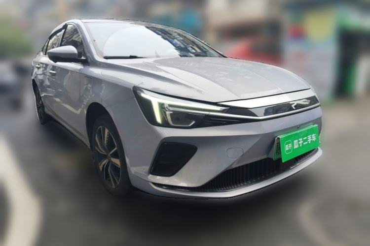 Used Rising ER6 2021 New Dynamic Edition 520km Smart Leading Version Front Right 45 Deg