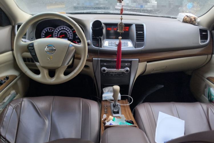 Used Nissan Teana 2012 2.0L XL Smart Enjoyment Version Center Console