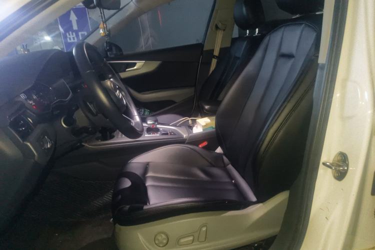 Used Audi A4L 2018 30th Anniversary Edition 40 TFSI Trendy Model