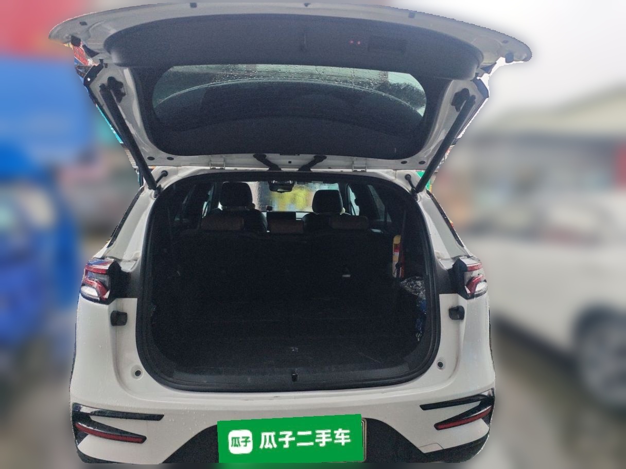 BYD Tang New Energy 2021 DM-i 112KM Prestige Model - Premium — снимка 19