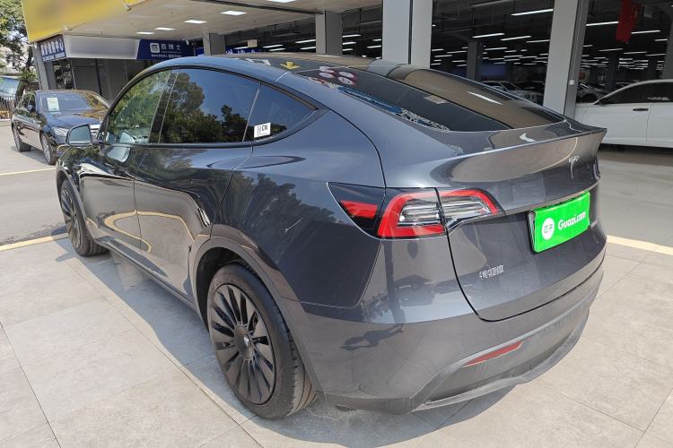 Used Tesla Model Y 2024 Rear-Wheel-Drive Version
