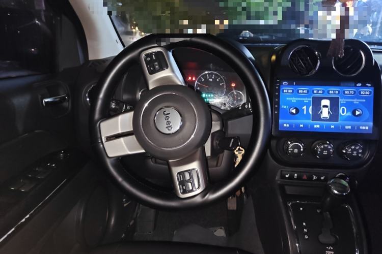 Used Jeep Compass 2012 2.4L Four-Wheel Drive Urban Edition