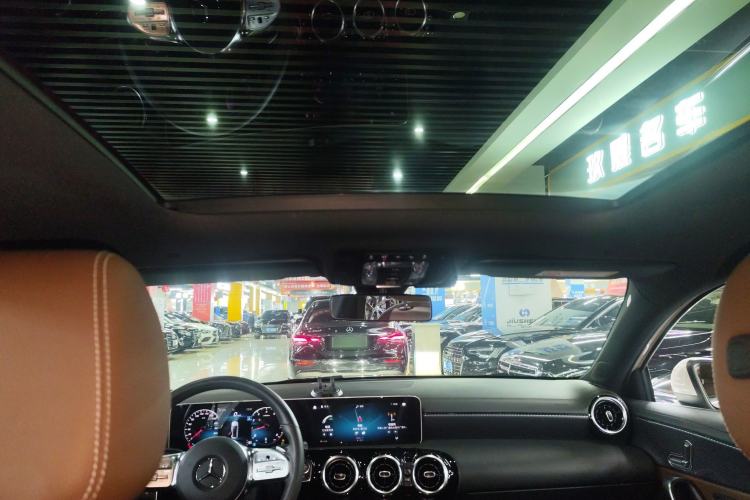 Used Mercedes-Benz A-Class 2019 A 200 L Sport Sedan Headliner