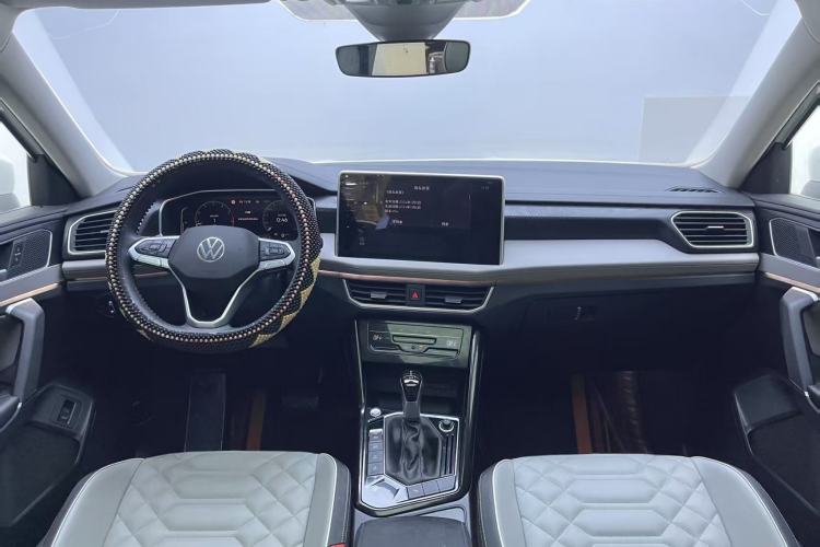 Used Volkswagen Tayron 2024 300TSI Two-Wheel-Drive Luxury Plus Advanced Version
