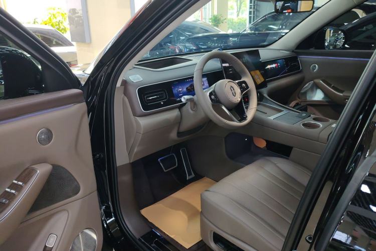 Used Hima AITO M7 2026 Model Range-Extending Ultra All-Wheel Drive 6-Seater Version Driver Seat