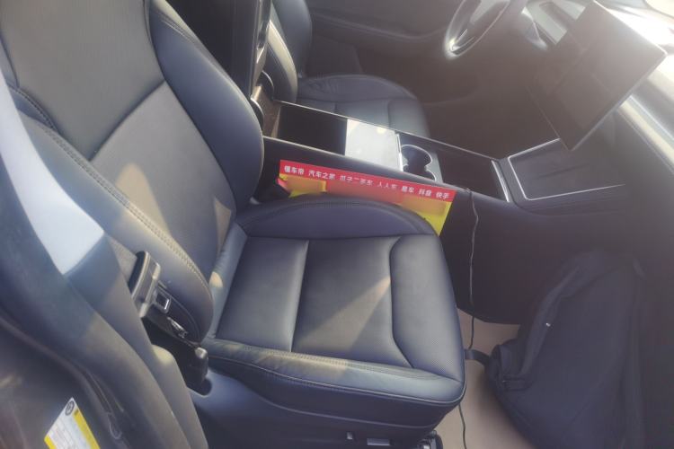 Used Tesla Model Y 2025 Long-Range All-Wheel Drive First Edition