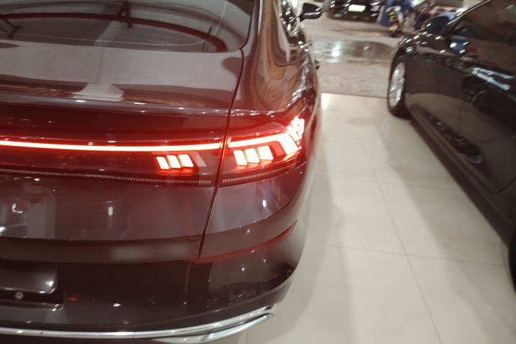 Used Volkswagen Lamando 2024 Lavida L 280TSI DSG Cool & Spicy Edition
