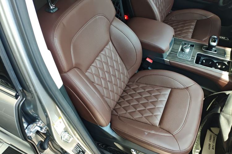 Used Haval H9 2020 2.0T Gasoline 4x4 Luxury 7-Seater
