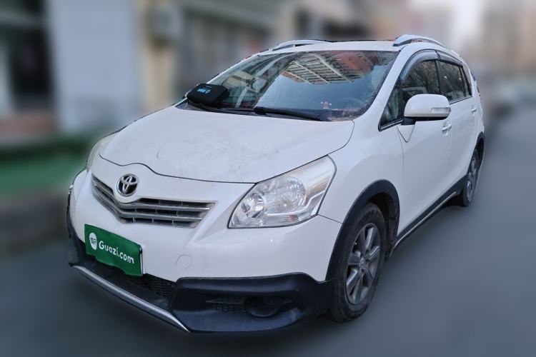 Used Toyota Verso 2015 180E CVT Crossover Edition