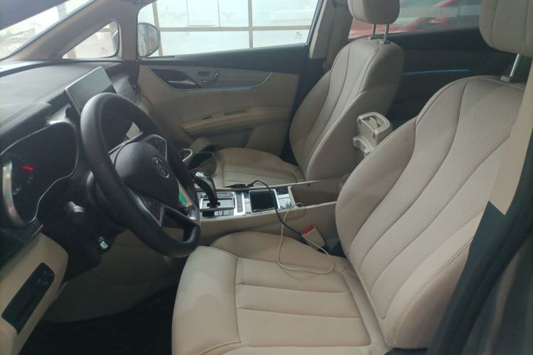 Used BYD Song MAX New Energy 2019 DM 1.5T Smart Connect Zhiyao Model 6-Seater China V Emission Standard
