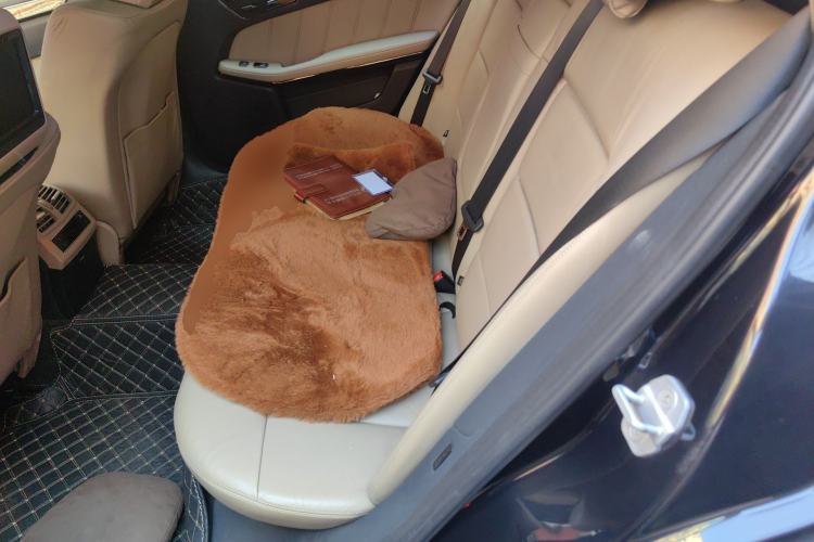 Used Mercedes-Benz E-Class 2010 E 300 L Fashion Model