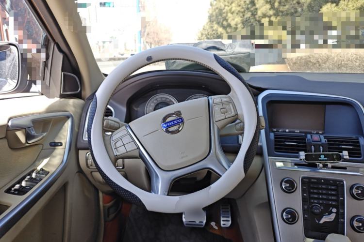 Used Volvo XC60 2011 2.0T Zhiya Edition