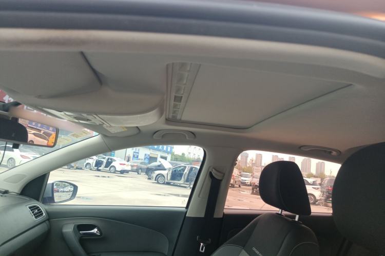 Used Volkswagen Polo 2018 1.5L Cross Polo Automatic Headliner