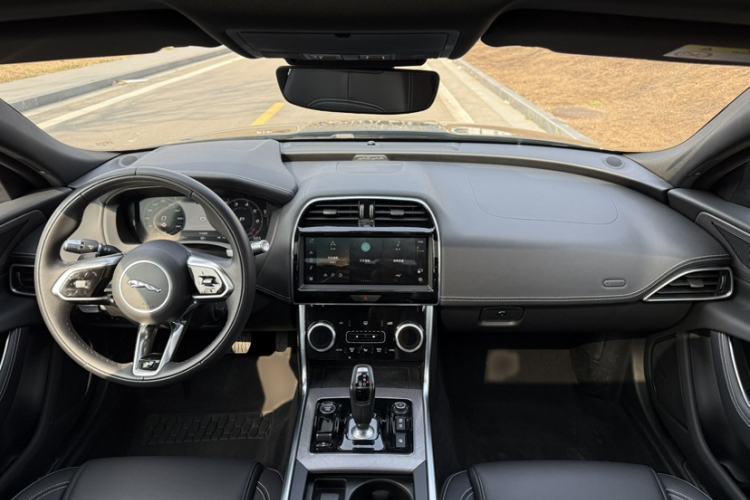 Used Jaguar XEL 2022 2.0T 250 PS R-DYNAMIC S Advanced Sport Edition
