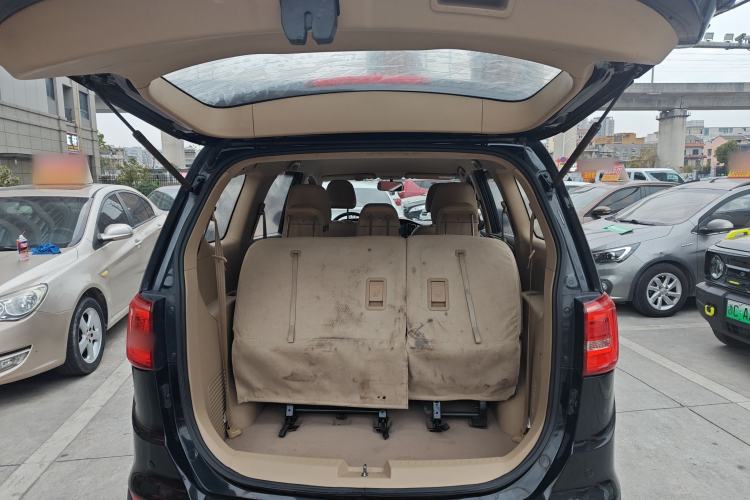 Used Baojun 730 2016 1.5T Manual Comfort Version 7 Seats