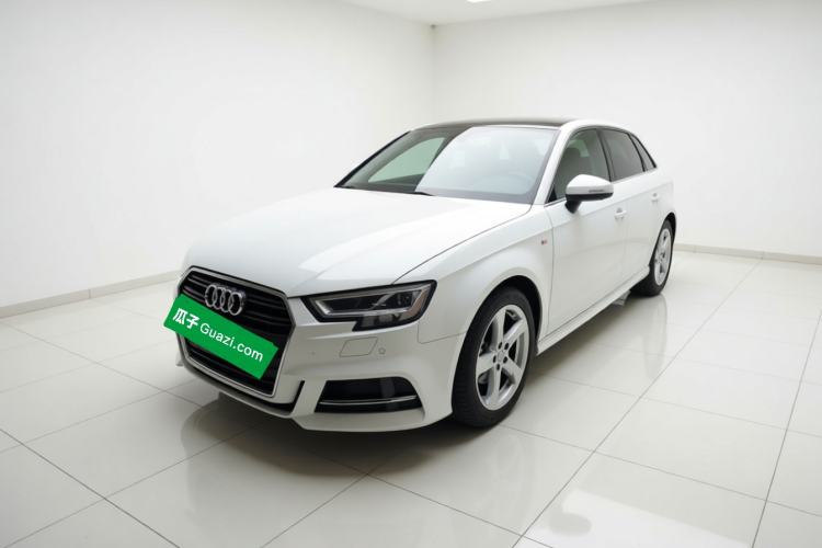 Used Audi A3 2019 Sportback 35 TFSI Fashion Edition China VI Emission Standard Guazi used car, China used car export, Used car for sale, Used  cars, Cheapest cars for sale