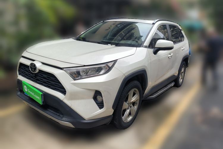 Used Toyota RAV4 2020 2.0L CVT Two-Wheel Drive Fashion Edition
