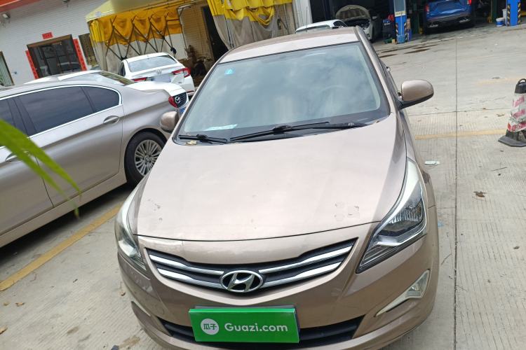 Used Hyundai Verna (older generation) 2016 1.4L Manual Smart GLS Trim