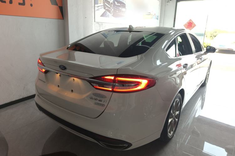 Used Ford Mondeo 2017 EcoBoost 180 Stylish Model
