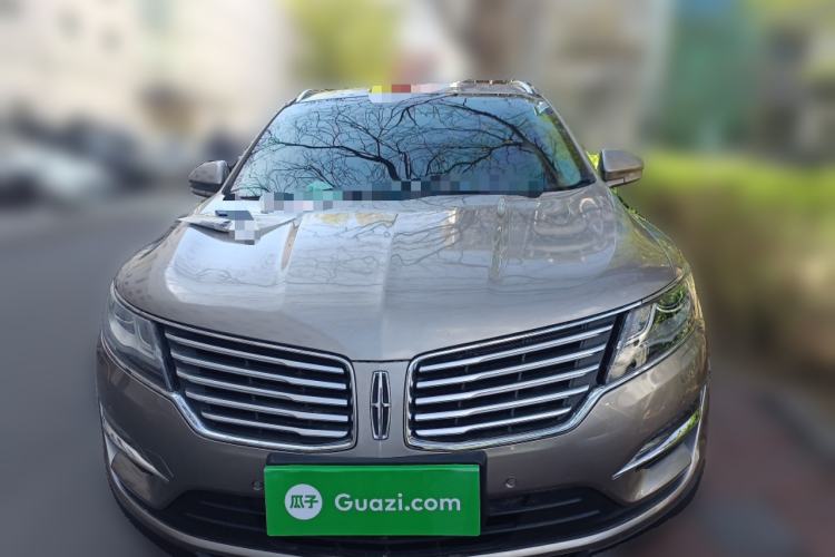 Used Lincoln MKC 2017 2.0T Two-Wheel-Drive Luxury Edition
