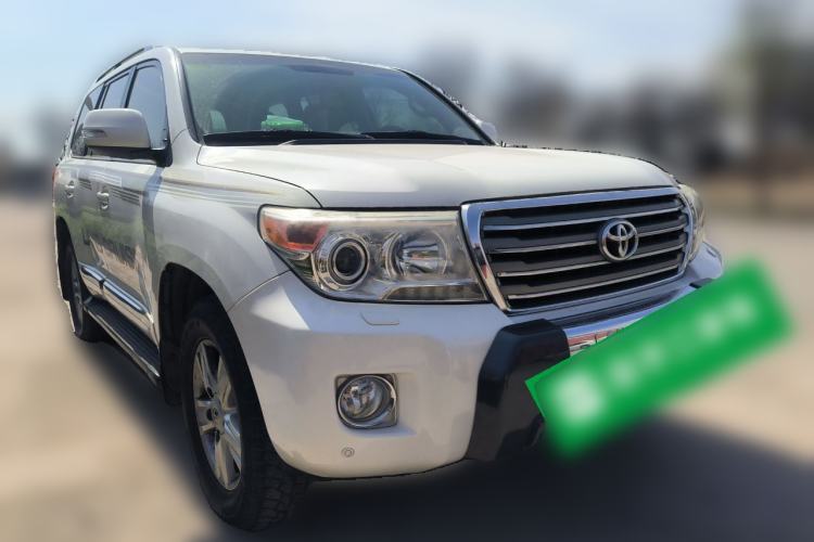 Used Toyota Land Cruiser 2012 4.6L Automatic VX-R Front Right 45 Deg