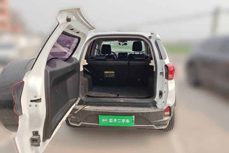 Used BYD Yuan New Energy 2019 EV535 Smart Connect Trendsetting Model Trunk