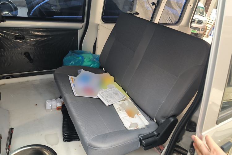 Used Wuling Rongguang S 2023 1.5L Base Version 5/7 Seats Left Rear Seat