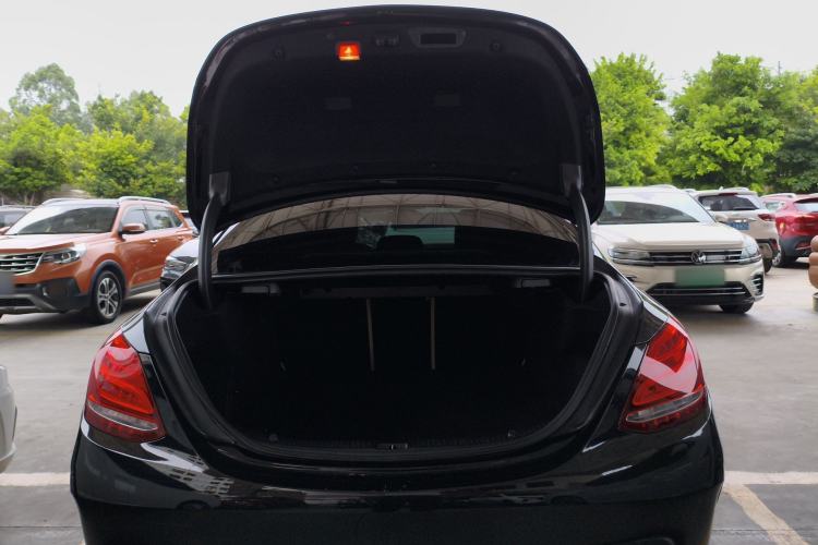 Used Mercedes-Benz C-Class 2015 C 200 L Sport Edition
