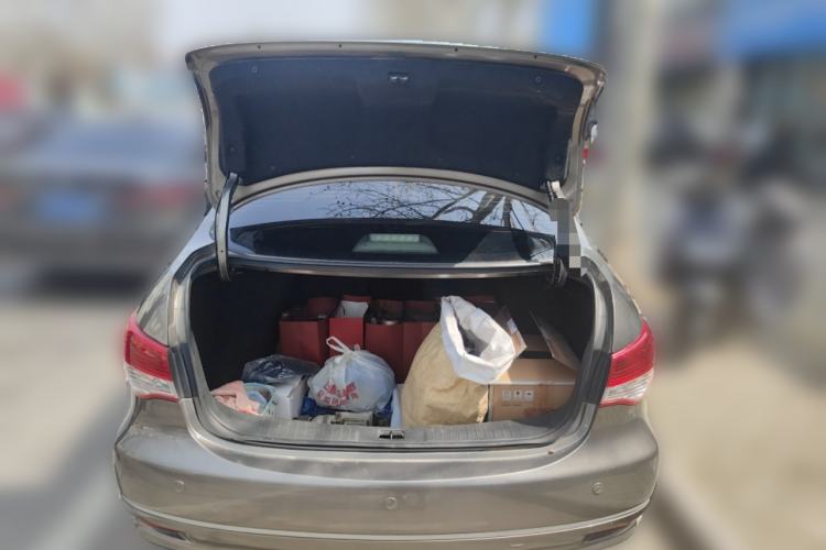 Used Nissan Sylphy 2018 Classic 1.6XE+ Manual Luxury Edition Trunk