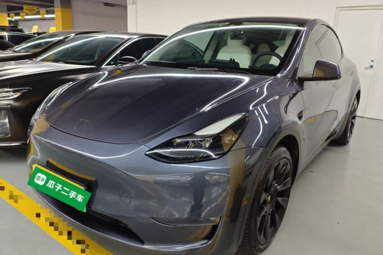 Used Tesla Model Y 2021 Long-Range All-Wheel-Drive Version